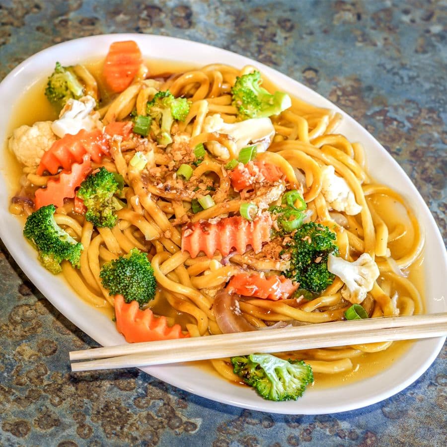 8. Mandarin Noodles with Seafoods